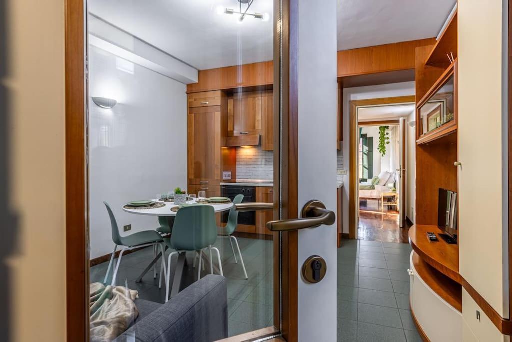 Close To Duomo Lovely City Center Flat Lejlighed Milano Eksteriør billede