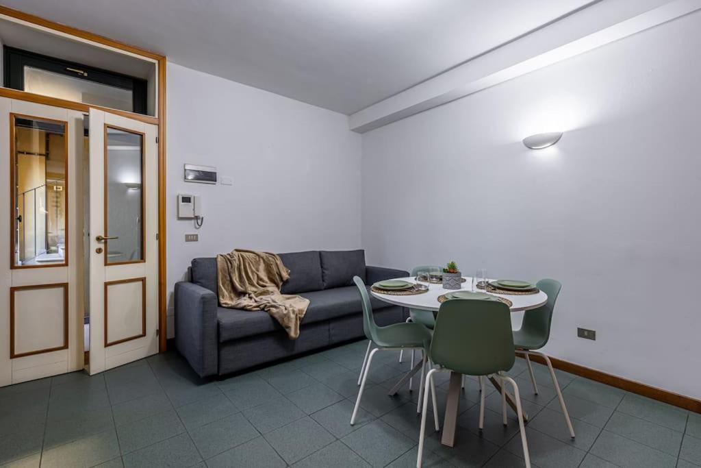 Close To Duomo Lovely City Center Flat Lejlighed Milano Eksteriør billede